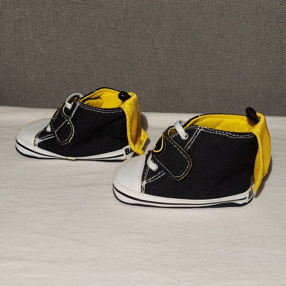 Batman cape infant shoes size S 17 - Picture 3 of 10